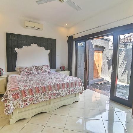 Bali Cinta Villa เซมินยัค ภายนอก รูปภาพ