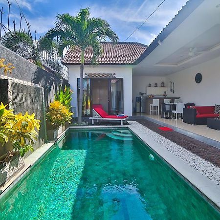 Bali Cinta Villa เซมินยัค ภายนอก รูปภาพ